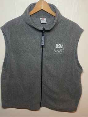 USA Olympic Committee Fleece Vest Men’s XL Gray Full Zip Made in USA Official